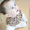 bavoir "léo"